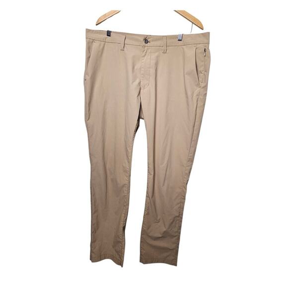 UNTUCKit Chancellor Tech Pants Mens 38 x 32 Tan Straight Leg Stretch Casual - Picture 2 of 8
